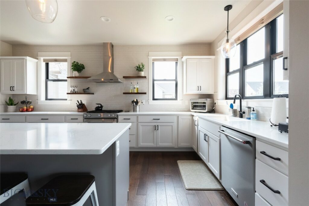4113 Renova Lane, Bozeman MT 59718