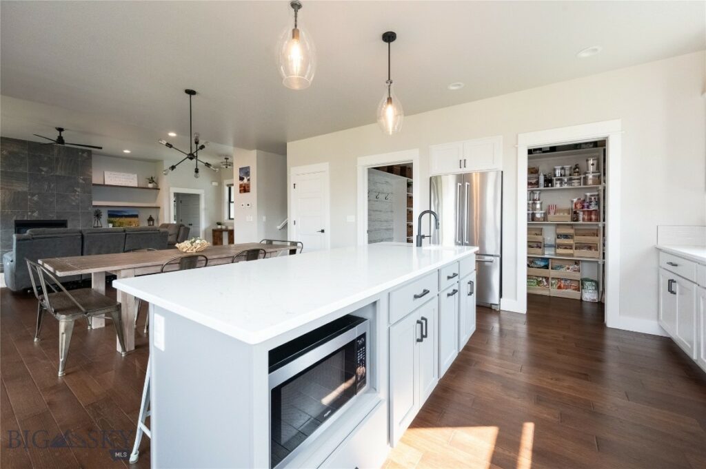 4113 Renova Lane, Bozeman MT 59718