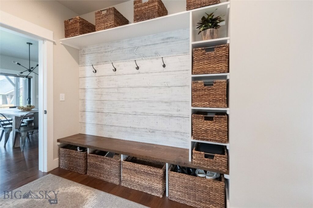 4113 Renova Lane, Bozeman MT 59718