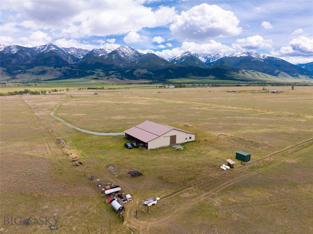 4125 US Highway 89 S, Livingston MT 59047