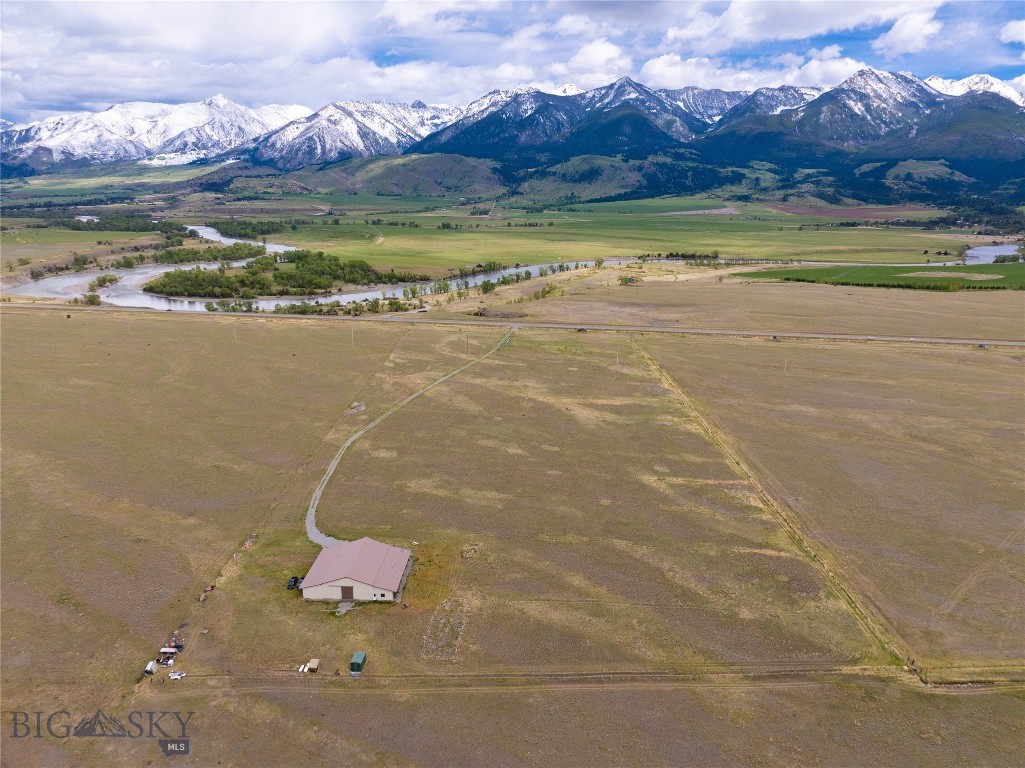 4125 US Highway 89 S, Livingston MT 59047