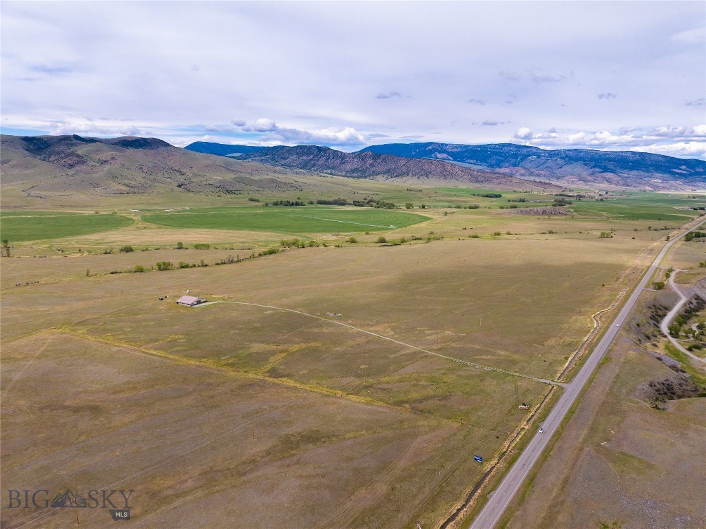 4125 US Highway 89 S, Livingston MT 59047