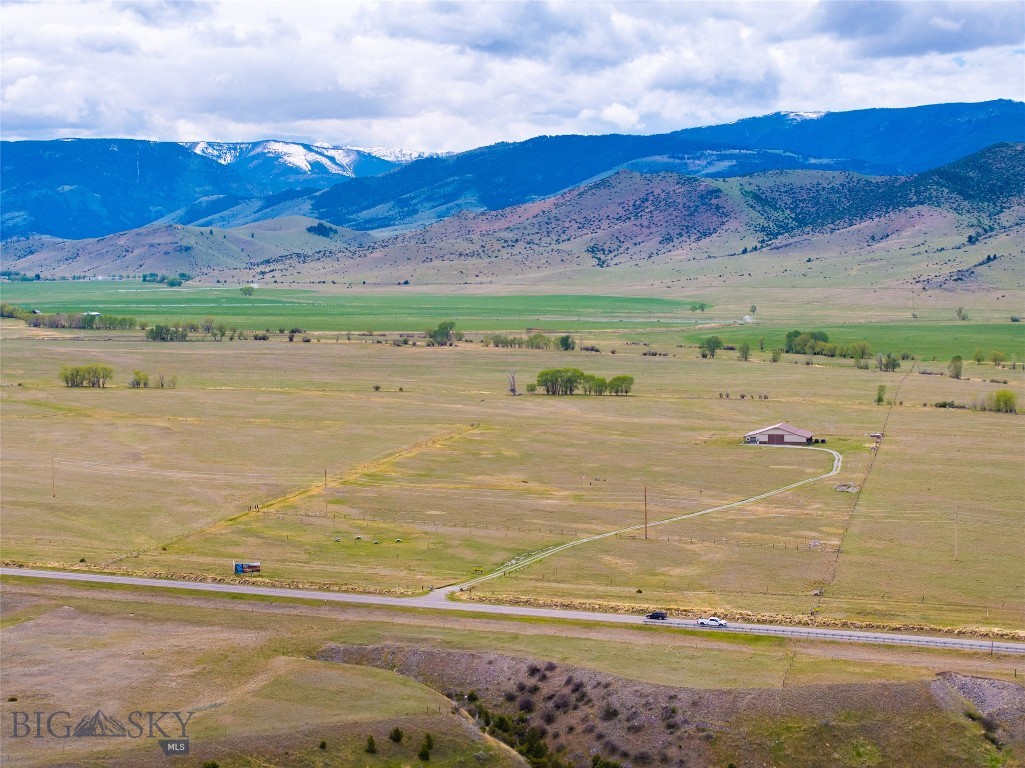 4125 US Highway 89 S, Livingston MT 59047