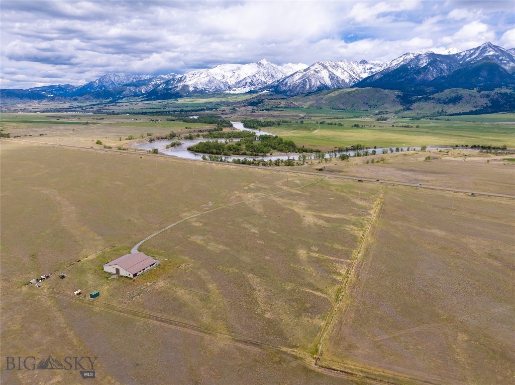 4125 US Highway 89 S, Livingston MT 59047