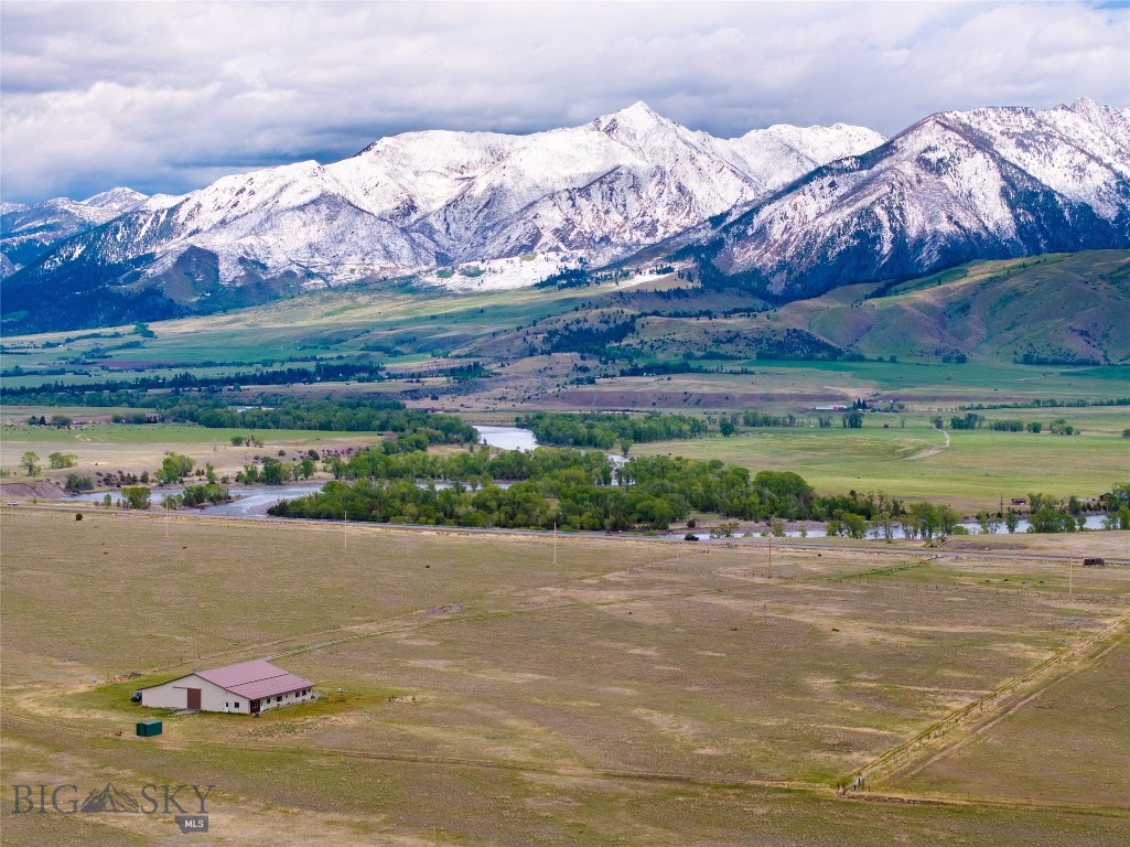 4125 US Highway 89 S, Livingston MT 59047