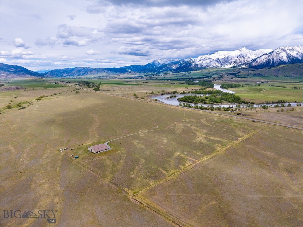 4125 US Highway 89 S, Livingston MT 59047