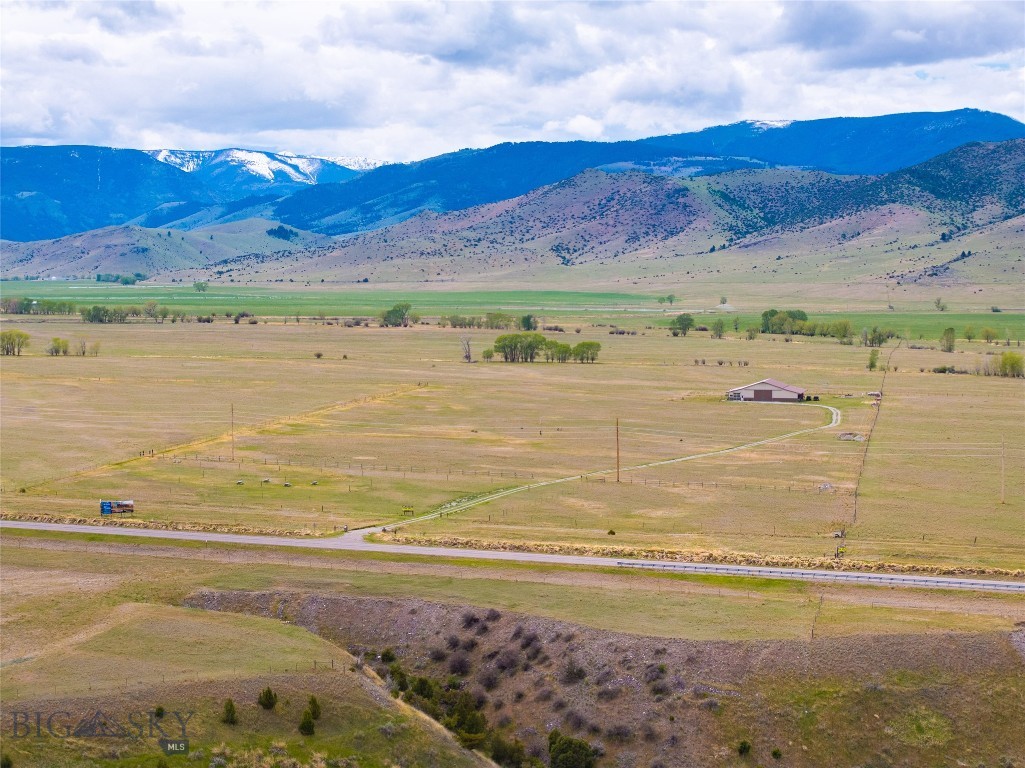4125 US Highway 89 S, Livingston MT 59047