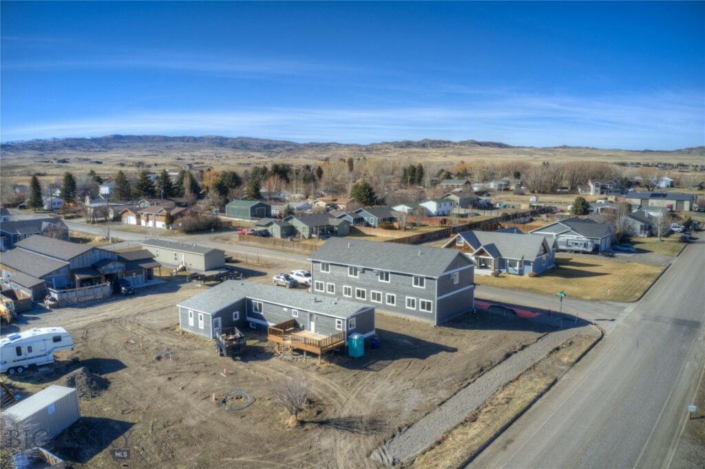 413 Garnier Avenue, Livingston MT 59047