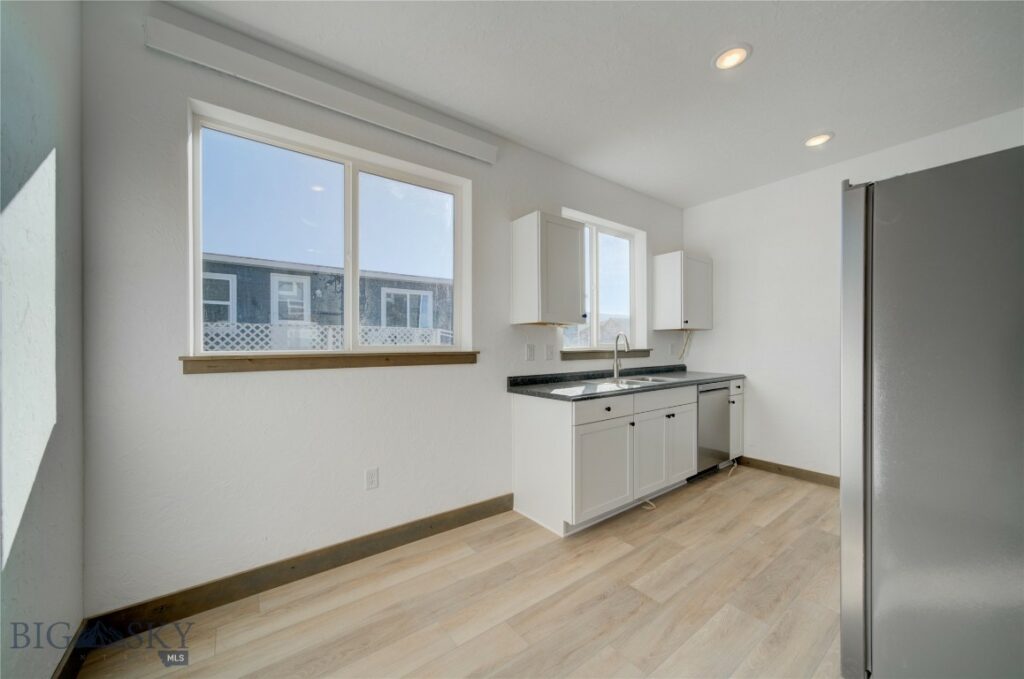 413 Garnier Avenue, Livingston MT 59047