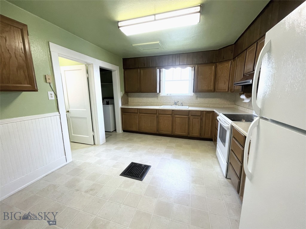 415 E Geyser, Livingston MT 59047