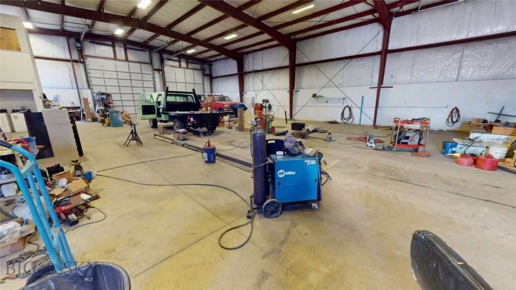 415 Pollywog Lane, Belgrade MT 59714