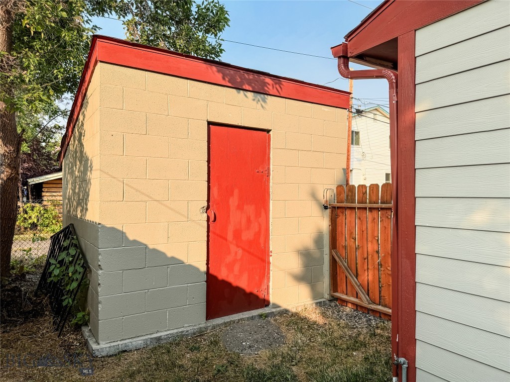 416 S 11th Street, Livingston MT 59047