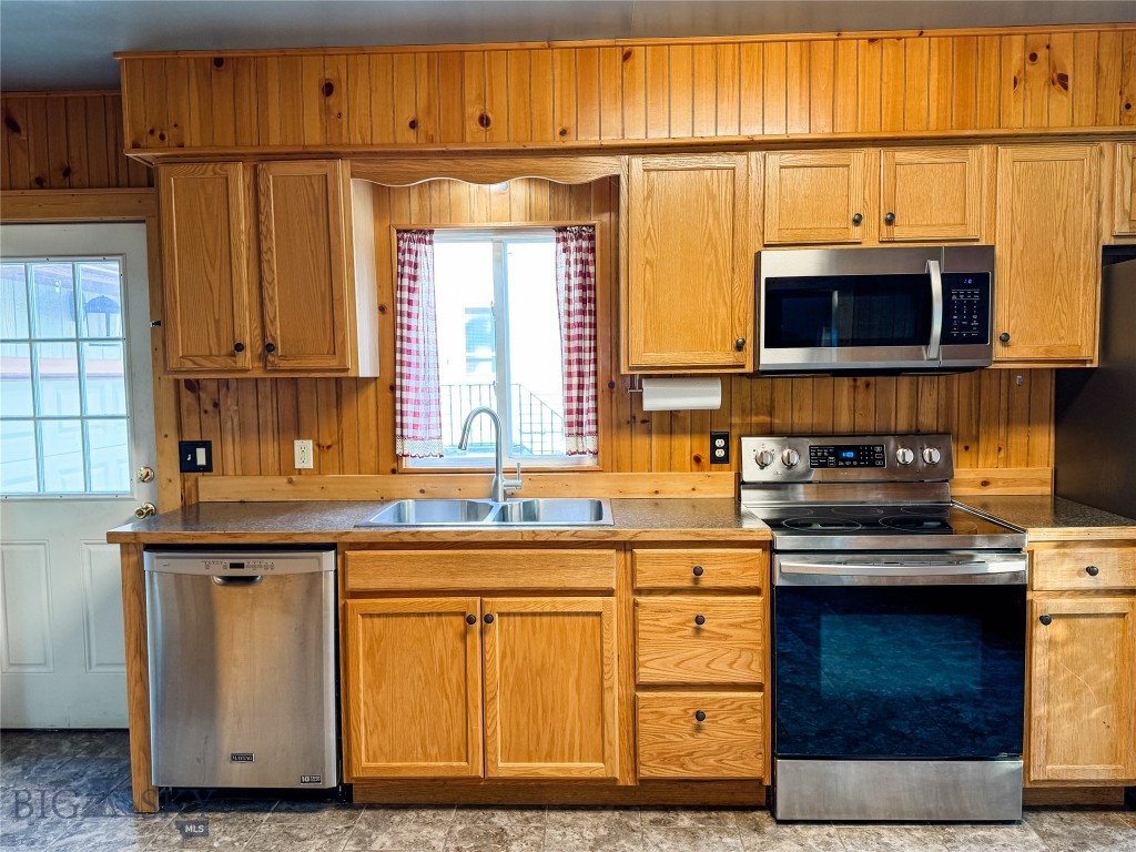 416 S 11th Street, Livingston MT 59047