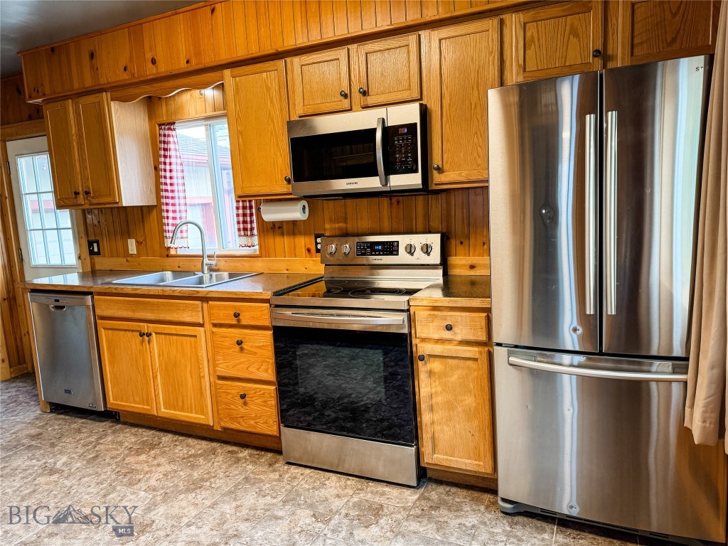 416 S 11th Street, Livingston MT 59047
