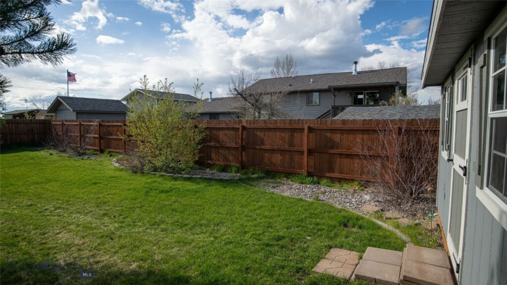 417 Henry Drive, Belgrade MT 59714
