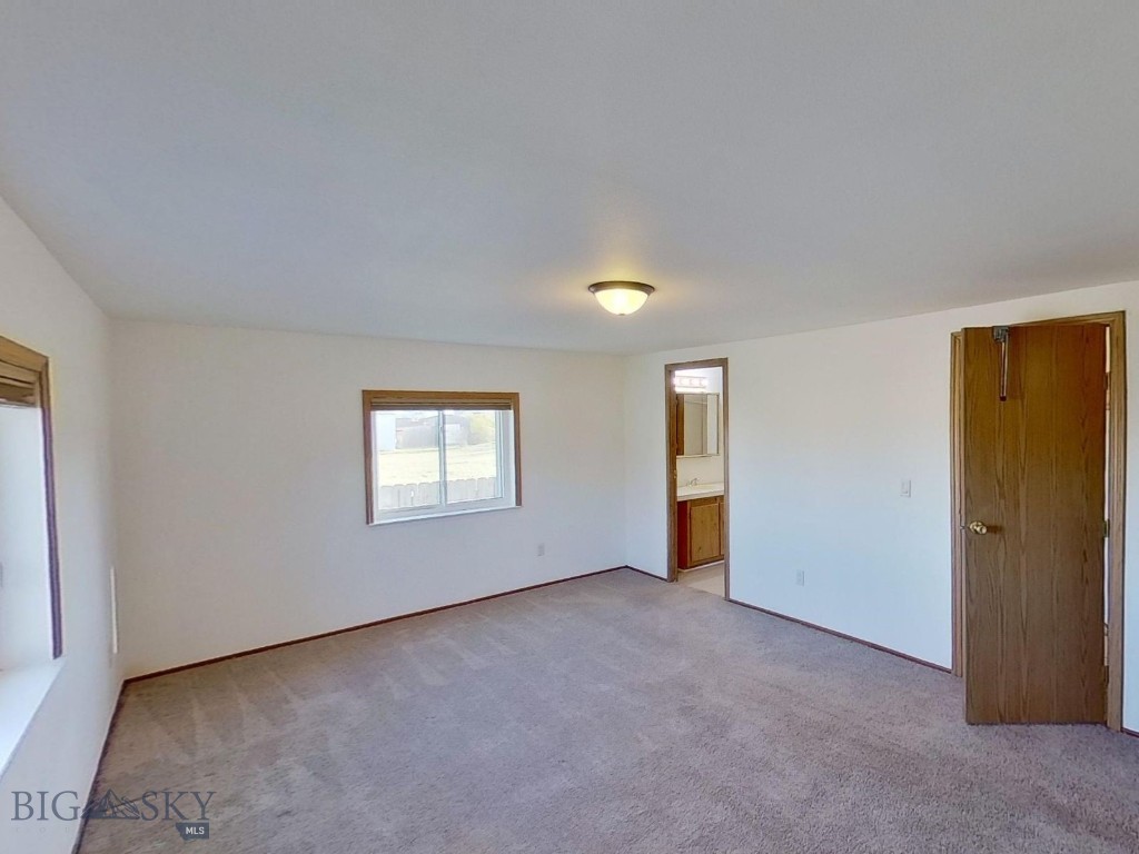 417 N L Street, Livingston MT 59047