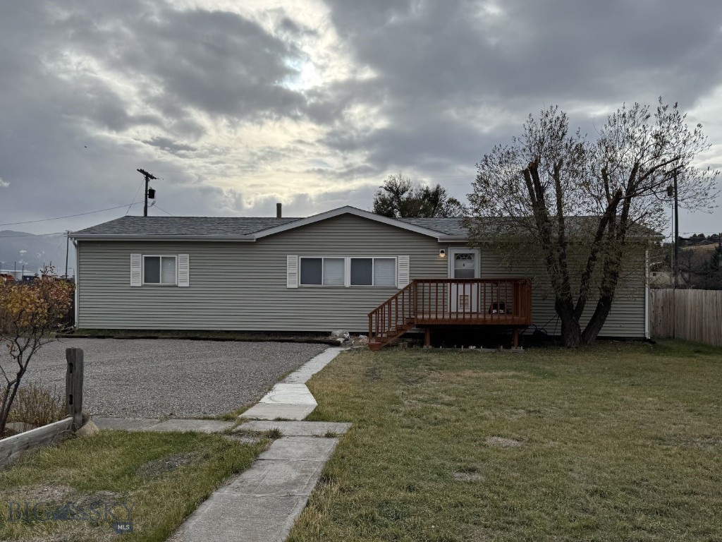 417 N L Street, Livingston MT 59047