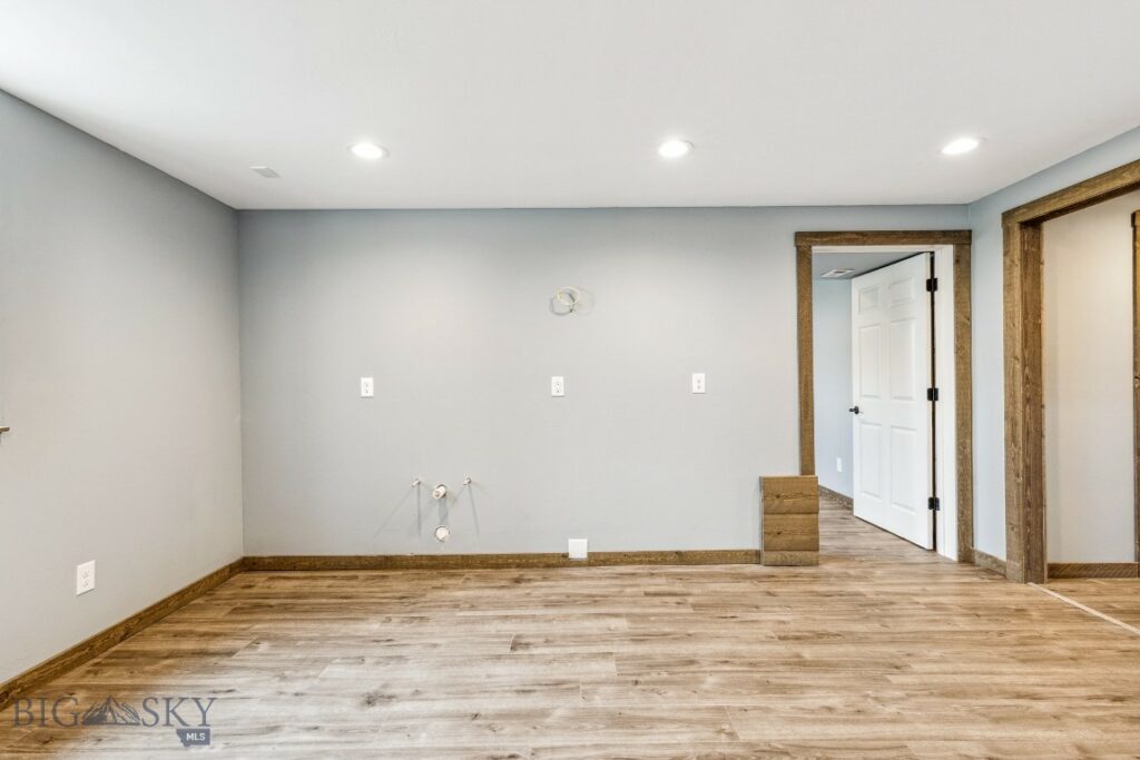 418 May Lane, Belgrade MT 59714