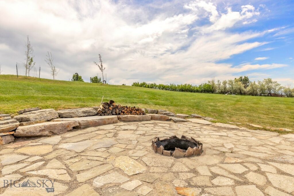 418 May Lane, Belgrade MT 59714
