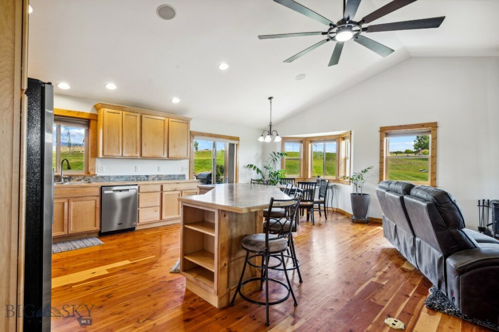 418 May Lane, Belgrade MT 59714