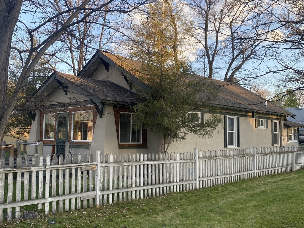 418 S I Street, Livingston MT 59047