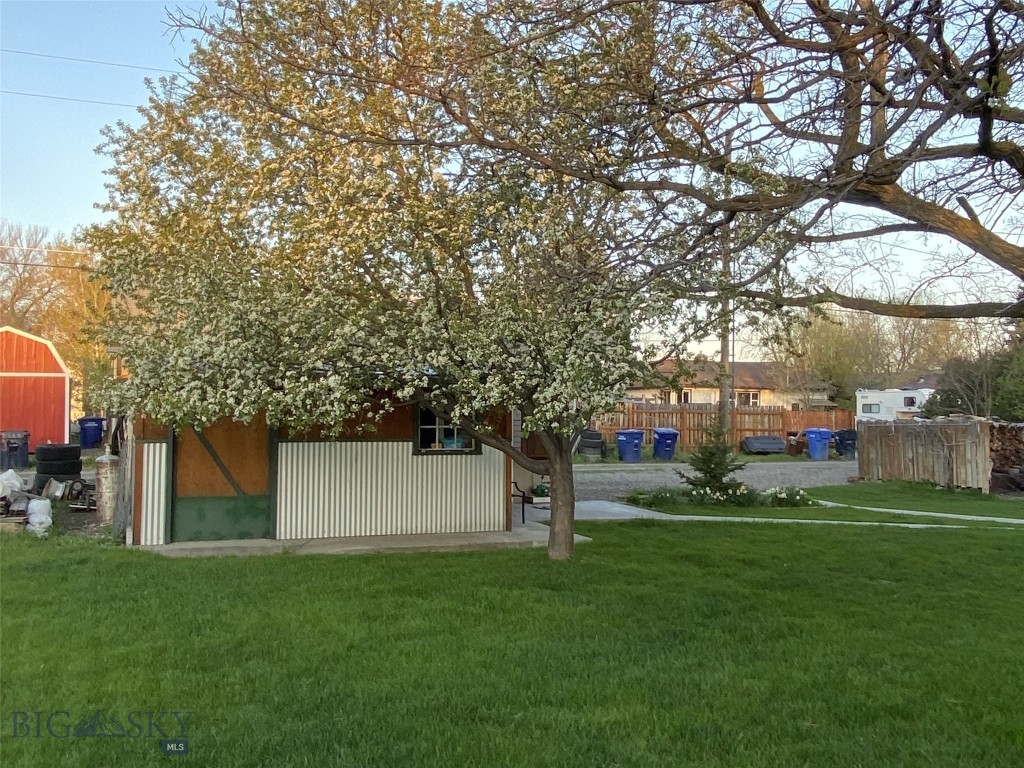 418 S I Street, Livingston MT 59047