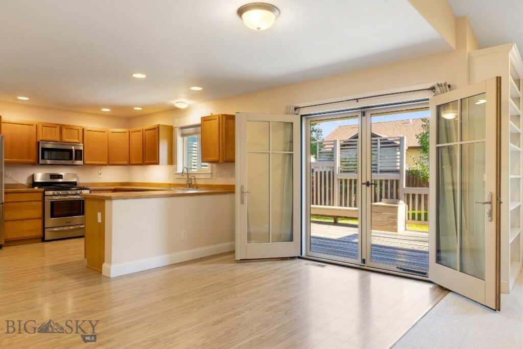 42 Indian Grove Lane, Bozeman MT 59718