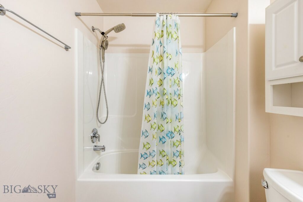 42 Indian Grove Lane, Bozeman MT 59718