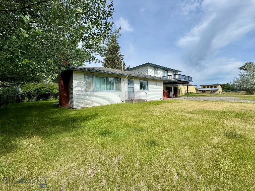 42 Strong Ln, Livingston MT 59047