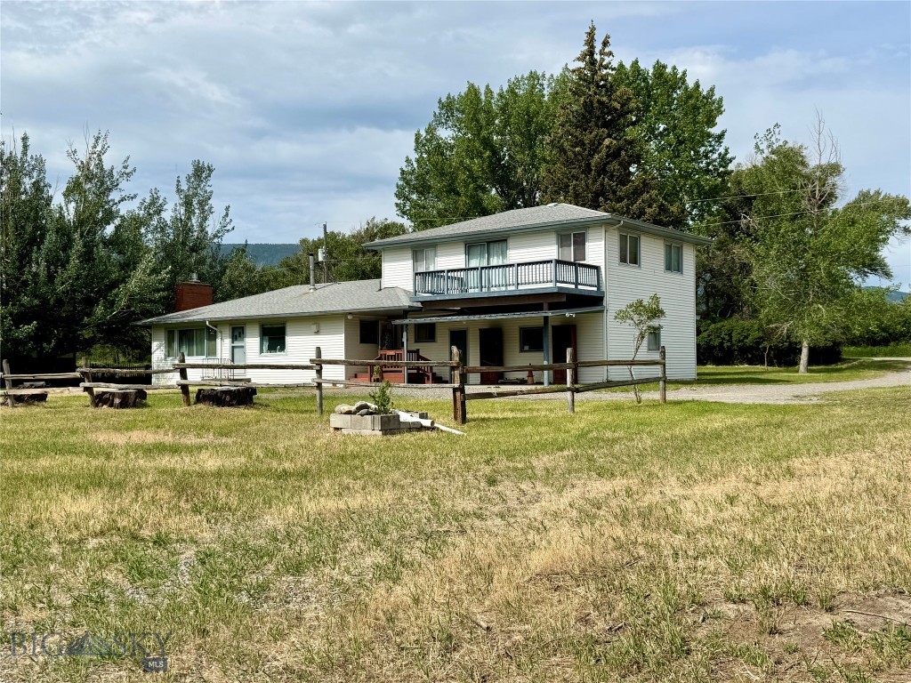 42 Strong Ln, Livingston MT 59047