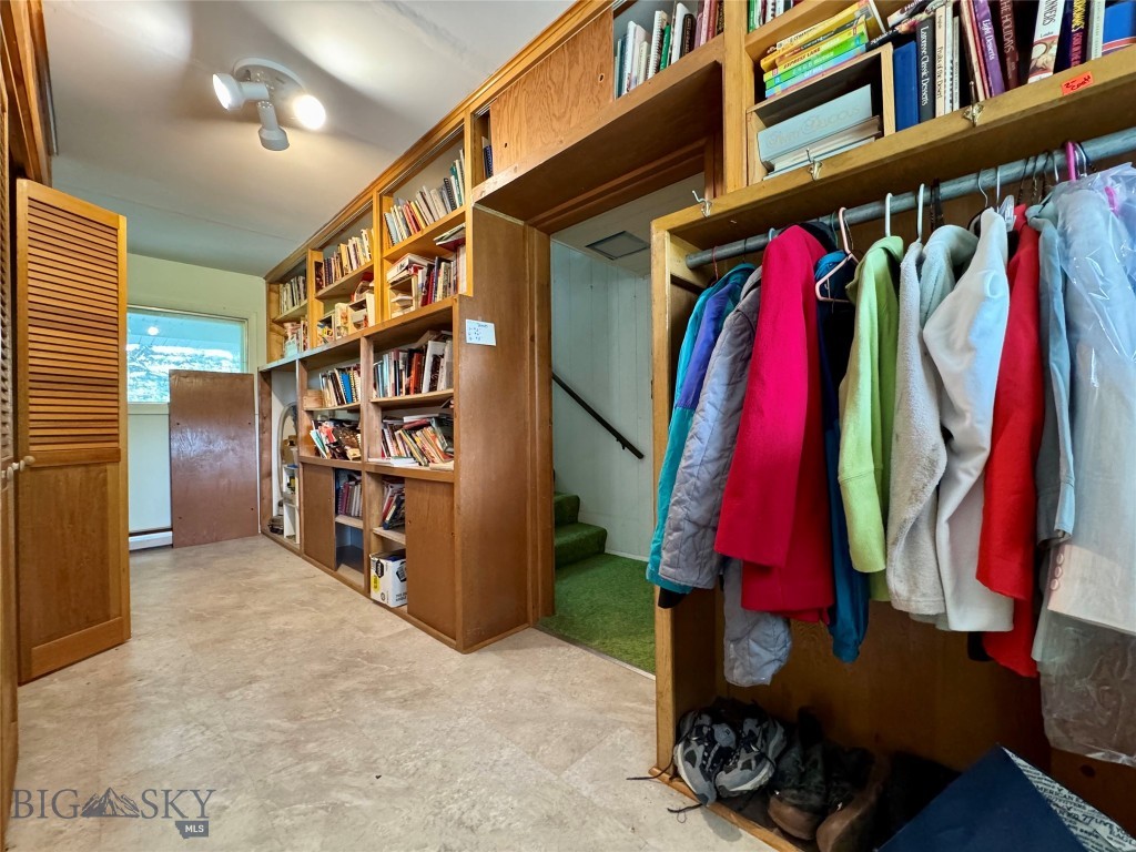 42 Strong Ln, Livingston MT 59047