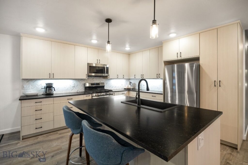 420 N 6th Avenue, Bozeman MT 59715