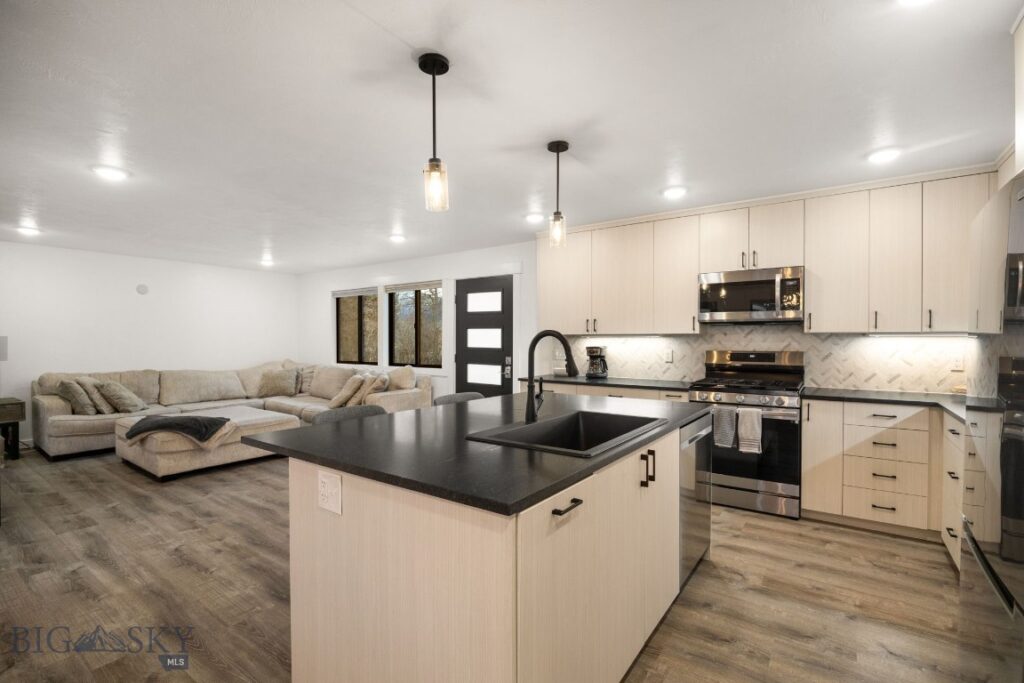 420 N 6th Avenue, Bozeman MT 59715