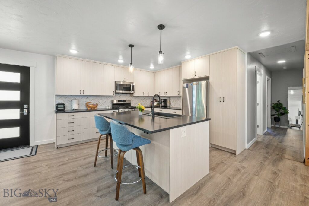 420 N 6th Avenue, Bozeman MT 59715