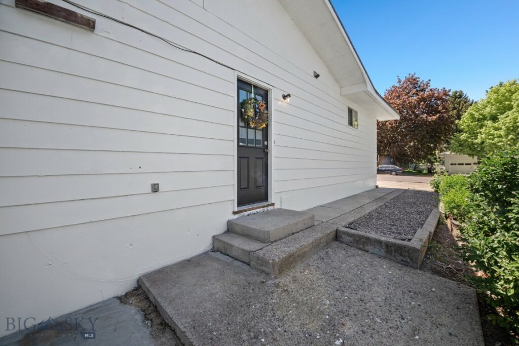 420 N 6th Avenue, Bozeman MT 59715
