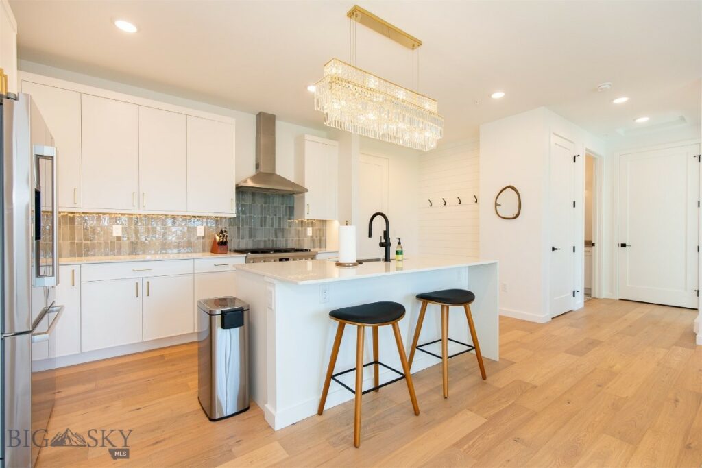 4204 Ravalli, Bozeman MT 59718