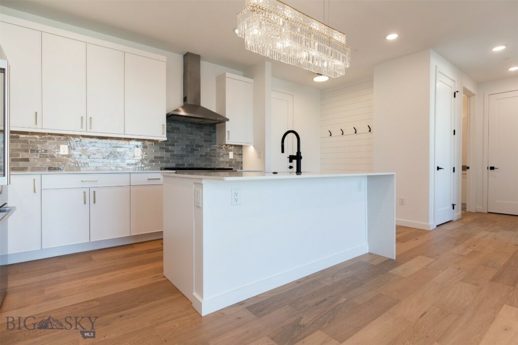 4204 Ravalli, Bozeman MT 59718