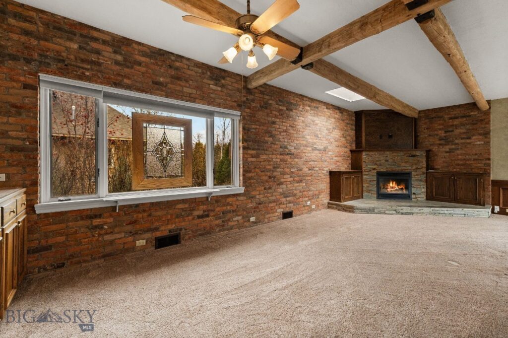 422 S 6th Avenue, Bozeman MT 59715