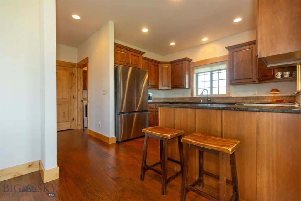 423 Parklands Trail, Bozeman MT 59718