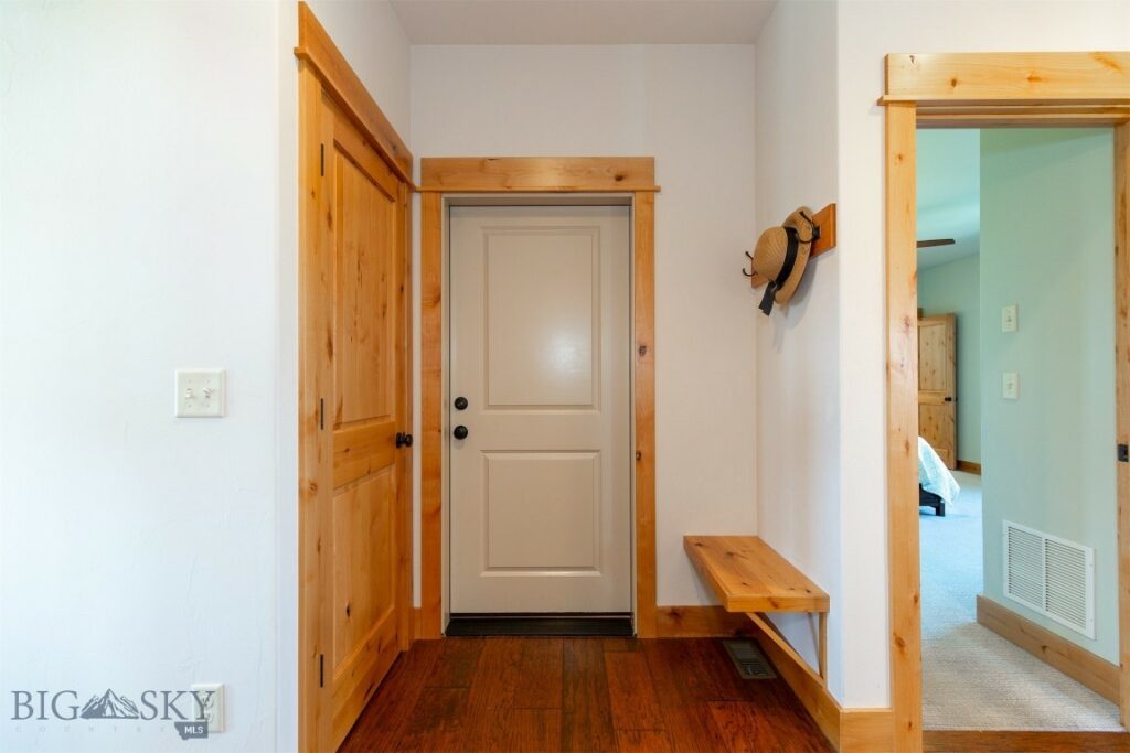 423 Parklands Trail, Bozeman MT 59718
