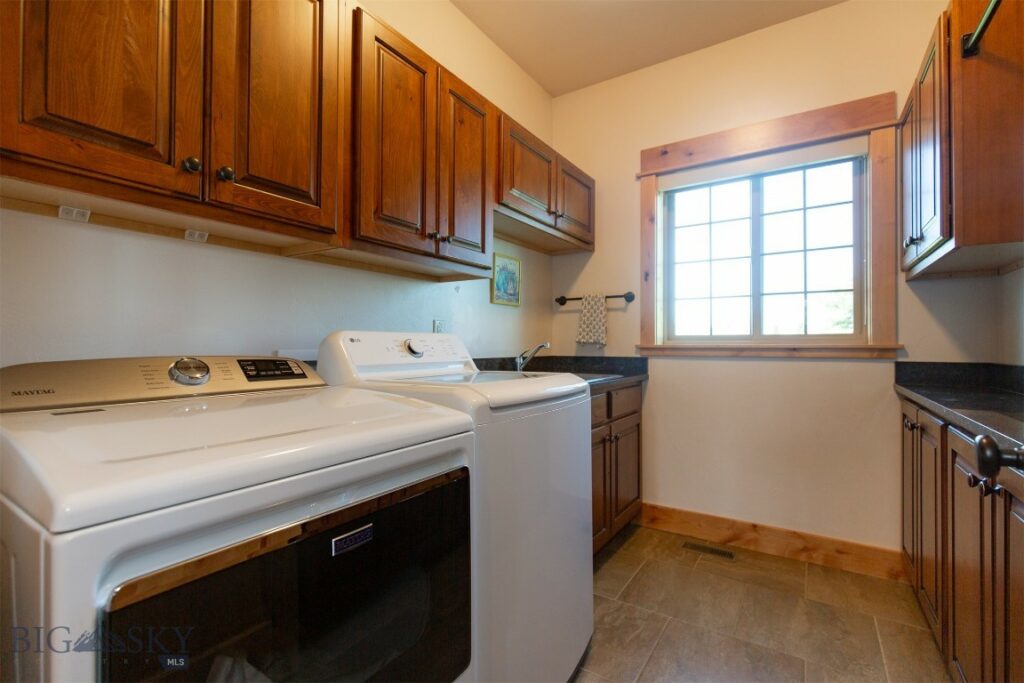 423 Parklands Trail, Bozeman MT 59718