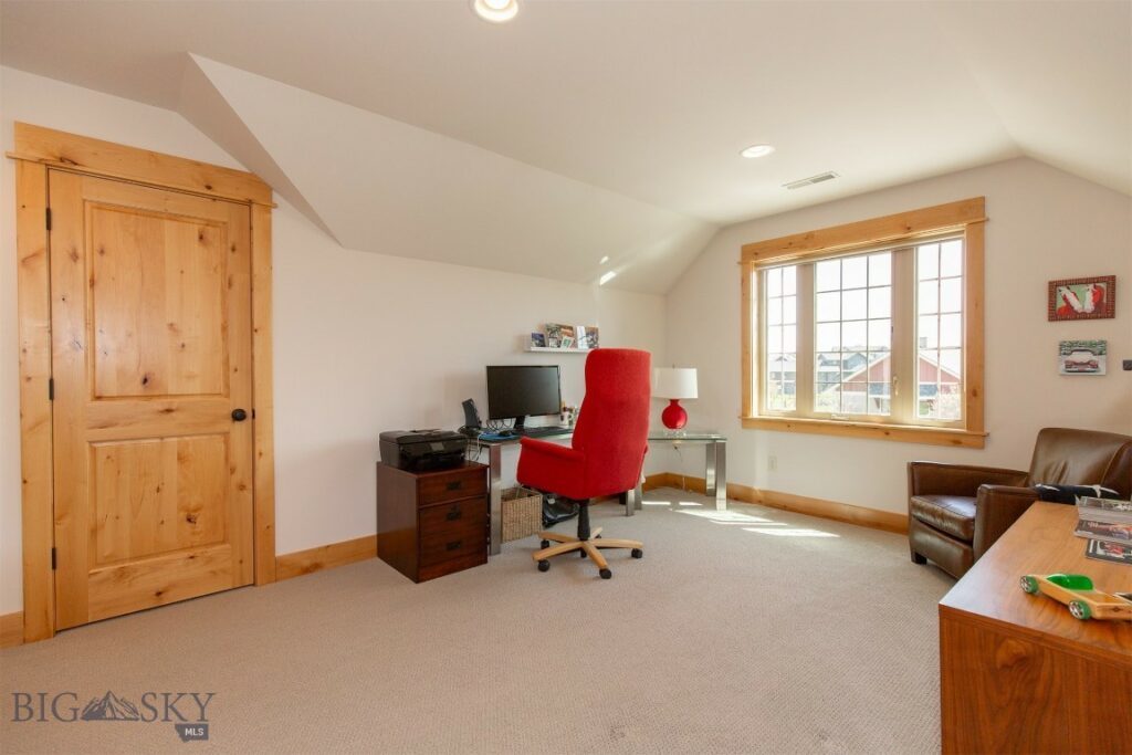 423 Parklands Trail, Bozeman MT 59718