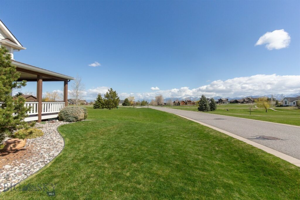 423 Parklands Trail, Bozeman MT 59718