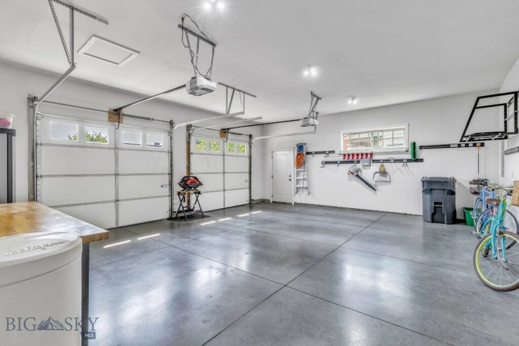 423 Parklands Trail, Bozeman MT 59718