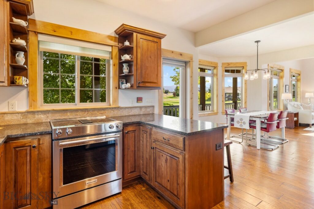 423 Parklands Trail, Bozeman MT 59718
