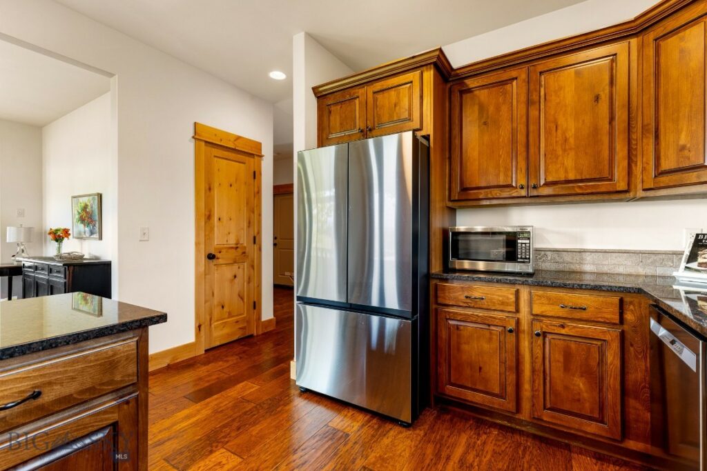 423 Parklands Trail, Bozeman MT 59718