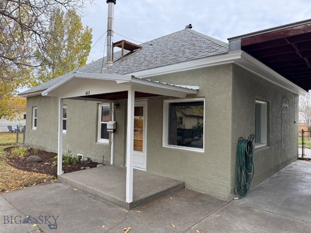 423 S F Street, Livingston MT 59047