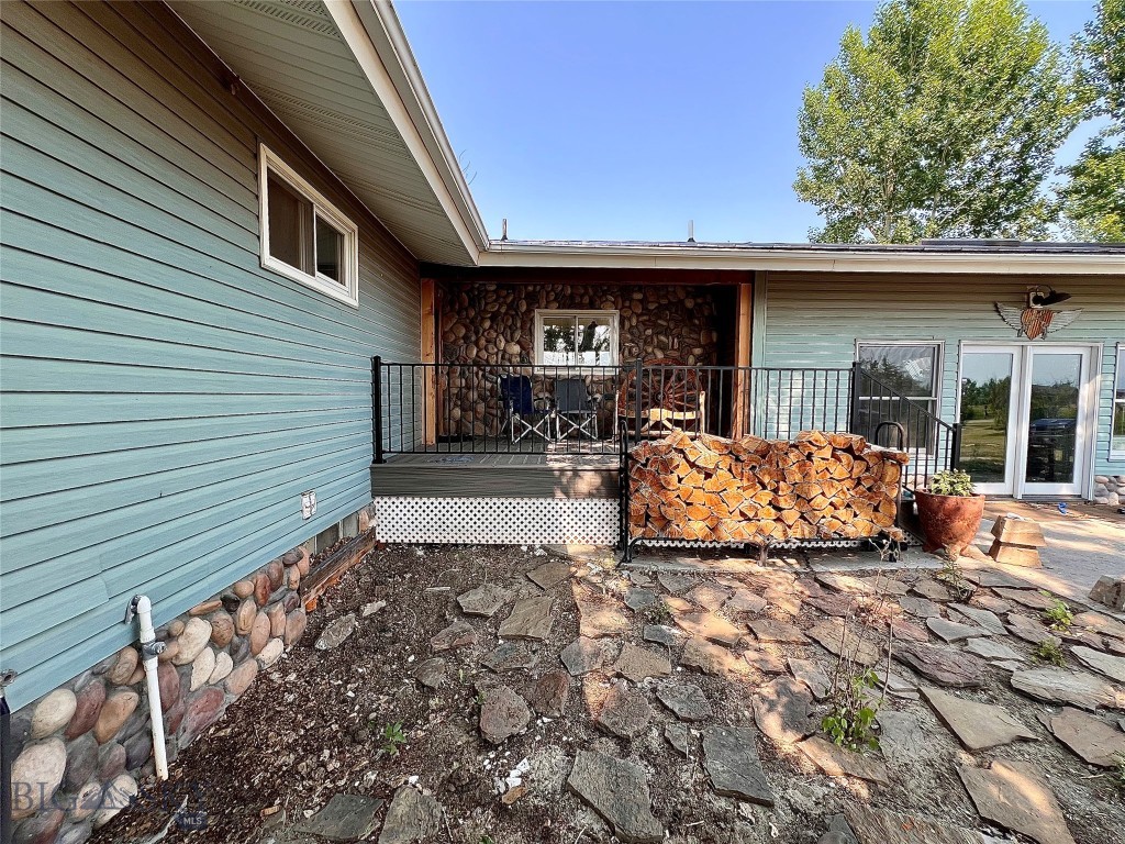 4239 E Baseline Road, Belgrade MT 59714