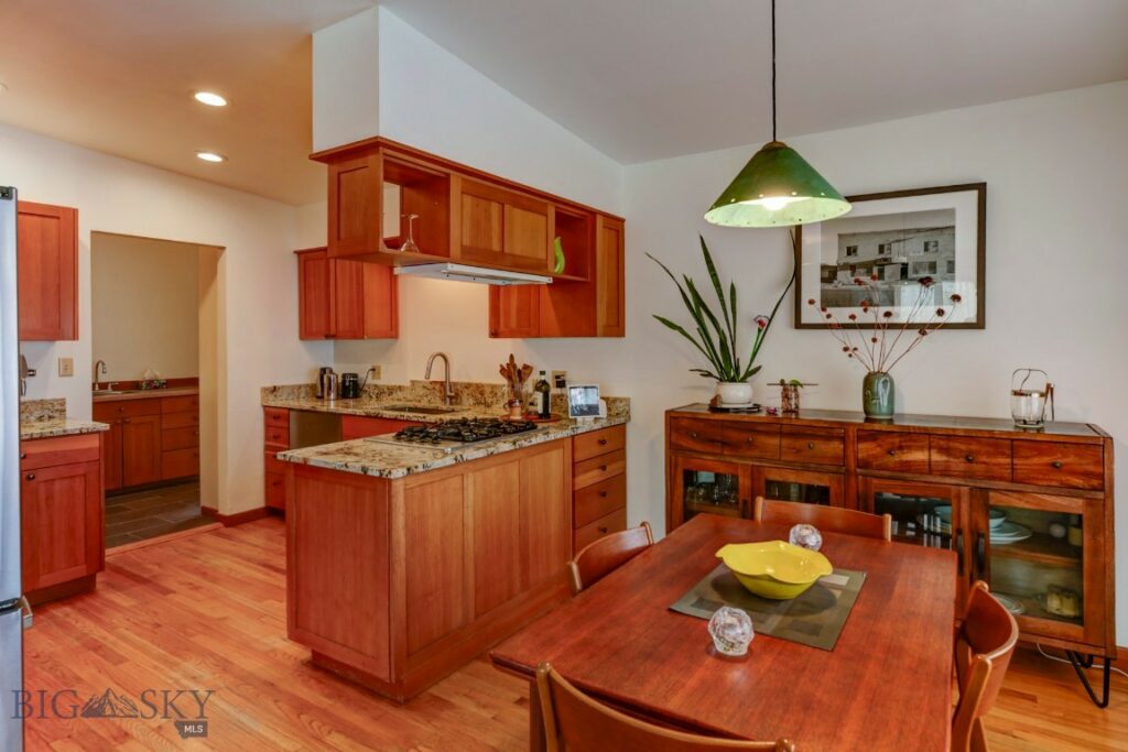 425 N 7th Street, Livingston MT 59047