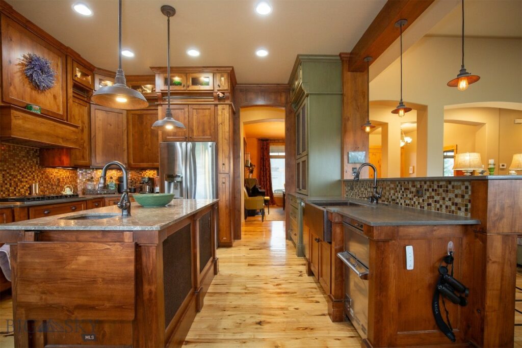 425 Peace Pipe Drive, Bozeman MT 59715
